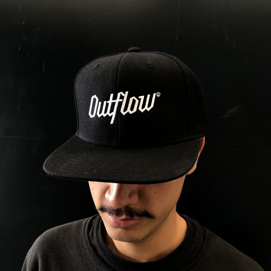 Gorra SnapBack Outflow